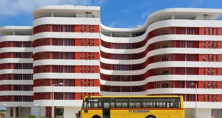 ఐఐటీ హైదరాబాద్‌లో రీసెర్చ్ అసోసియేట్ ఉద్యోగాలు.. అక్టోబర్ 5 చివరి తేదీ!

