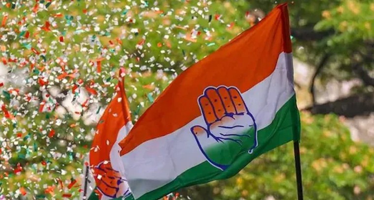 కాంగ్రెస్ అధిష్టానం అత్యవసర సమావేశం

