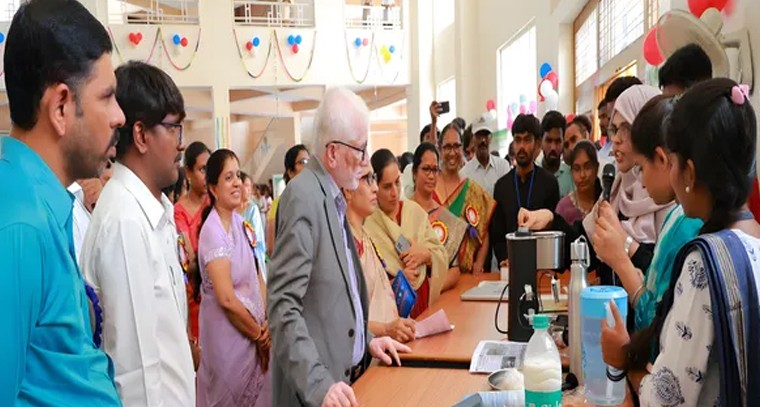 వైజ్ఞానిక ఆవిష్కరణలతో నైపుణ్య ఇంజనీర్లను తీర్చిదిద్దే ఎంజీయూ

