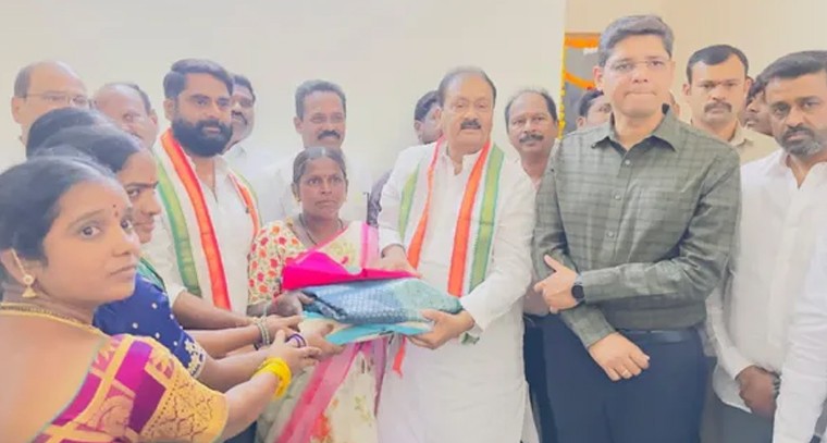 మాట తప్పని రేవంత్ రెడ్డి.. చిన్న మల్లారెడ్డిలో నెరవేరిన నిరుపేద కుటుంబం సొంతింటి కల

