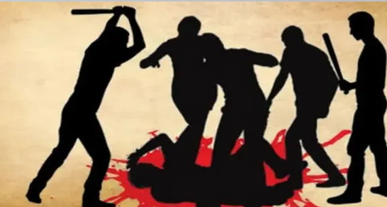 పుప్పాలగూడలో దారుణ హత్య.. యువకుడి గొంతు కోసి హతమార్చిన దుండగులు

