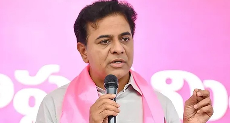 గిరిజన మహిళపై దాడి.. కేటీఆర్‌ ఆగ్రహం, సీఎం వైఖరిపై విమర్శలు

