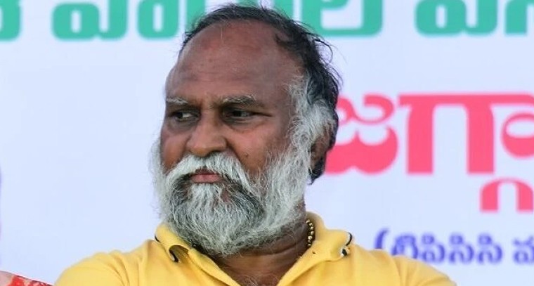 సంగారెడ్డిలో జగ్గారెడ్డికి ఈసీ షాక్.. వివాదాస్పద వ్యాఖ్యలపై కేసు నమోదుకు ఆదేశం

