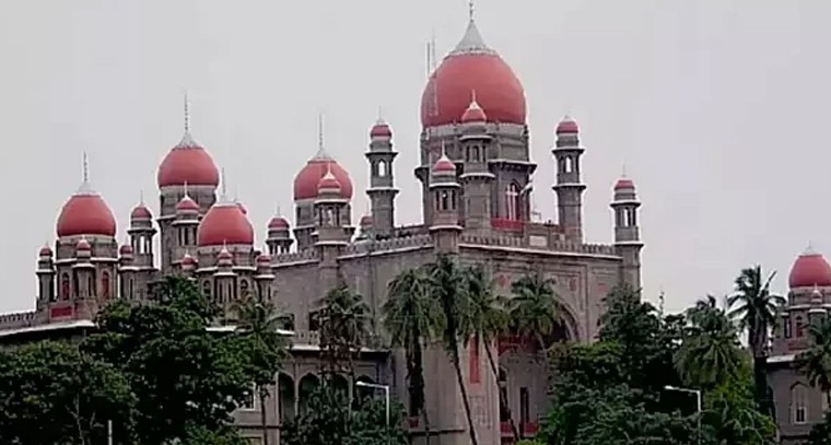 కాళేశ్వరం కమిటీ నివేదికపై విచారణ వాయిదా.. హైకోర్టు కీలక ఆదేశాలు

