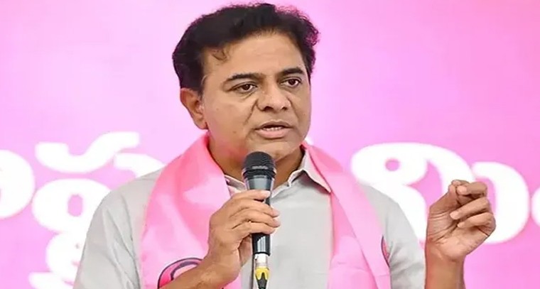 కేటీఆర్‌కు హైకోర్టులో భారీ ఊరట

