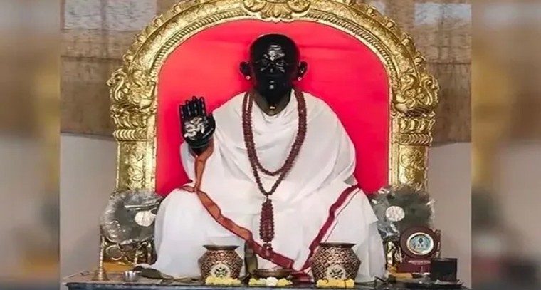 దేశ పుణ్యభూముల మట్టితో గాంధీ స్మృతి గుడి.. తెలంగాణలో అరుదైన ఆధ్యాత్మిక క్షేత్రం

