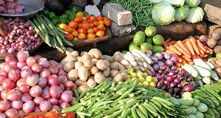 సామాన్యుడికి ‘కూర’ట.. రైతు బజార్లలో భారీగా తగ్గిన ధరలు.. టమాటా కేవలం రూ.10 మాత్రమే

