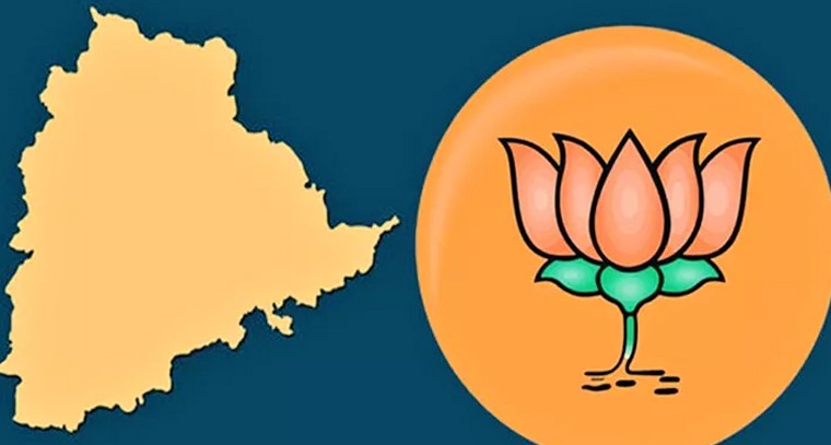 తెలంగాణ బీజేపీ అధ్యక్షుడు రాంచందర్ రావు కీలక వ్యాఖ్యలు.. ఐదుగురు బీఆర్ఎస్ ఎమ్మెల్యేలు చేరబోతున్నారని ప్రకటించారు

