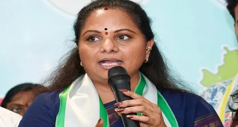 ఎమ్మెల్సీ కవిత సంచలన వ్యాఖ్యలు.. మల్లన్నపై BRS నిశ్శబ్దంపై ప్రశ్నలు

