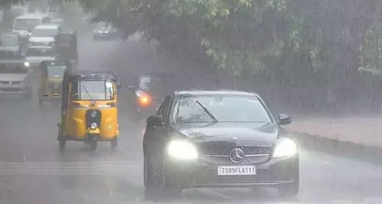 హైదరాబాద్‌ను తడిపేస్తున్న వర్షం.. నగరవ్యాప్తంగా వాన జల్లు

