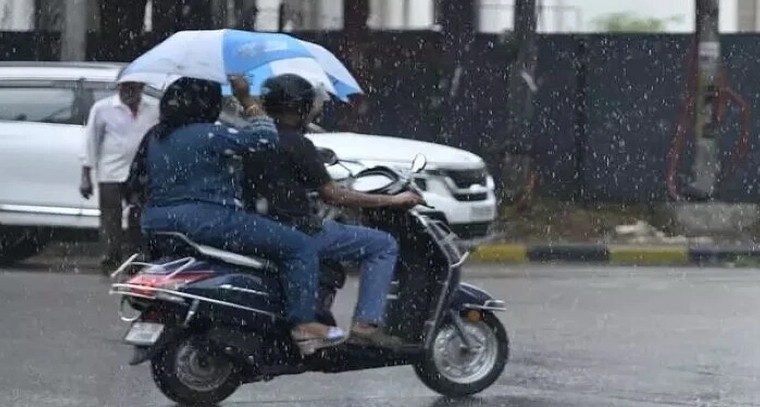 తెలంగాణపై వరుణుడి పంజా.. రేపు కూడా భారీ వర్షాలు, ఆందోళనలో రైతాంగం

