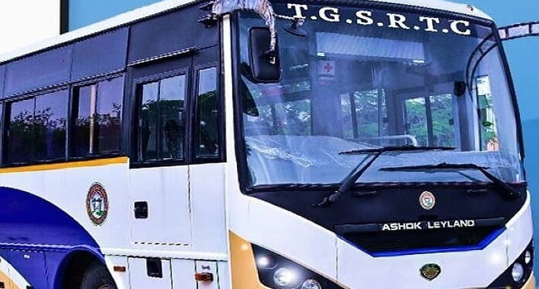 TGSRTCలో 1,743 ఉద్యోగాలు.. దరఖాస్తుకు కేవలం 4 రోజులే గడువు!

