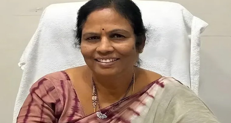 కామారెడ్డిలో వృద్ధుల కోసం మల్టీ సర్వీస్ డే కేర్ కేంద్రం.. దరఖాస్తుల ఆహ్వానం

