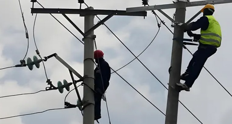 నార్కట్‌పల్లిలో విద్యుత్ సరఫరా నిలుపుదల.. మరమ్మతు పనుల కోసం ఏర్పాట్లు

