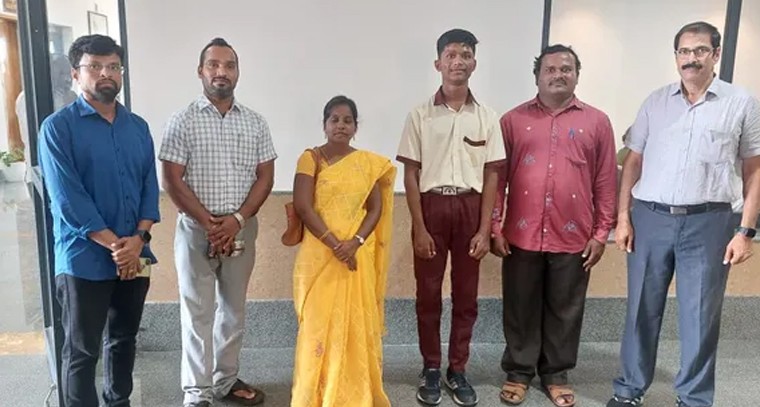 10 లక్షల మంది విద్యార్థుల్లో నల్లమల్ల విద్యార్థి నెంబర్ వన్