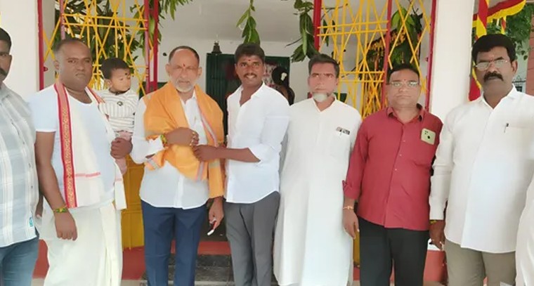 గాజులరామారంలో శ్రీ నల్లపోచమ్మ తల్లి బోనాల వేడుకలు.. కార్పొరేటర్ రావుల శేషగిరి పాల్గొన్న వైభవం

