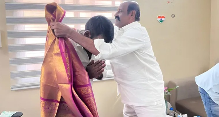 బొల్లారం మున్సిపల్ కమిషనర్ గా కిషన్ నాయక్ బాధ్యతలు చేపట్టిన సందర్భంగా పర్యటన

