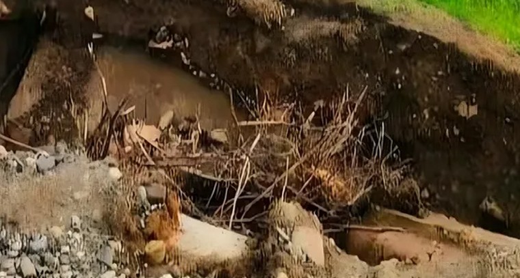 ఆసిఫాబాద్‌లో వర్ష బీభత్సం.. కొట్టుకుపోయిన కల్వర్ట్, గ్రామస్తుల ఇబ్బందులు

