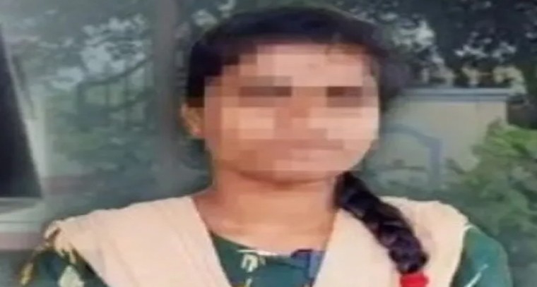 పెళ్లికి ముందే ప్రేమ మోసం.. యువతి ఆవేదన

