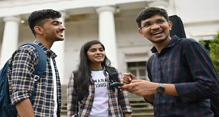 సెంటిమెంట్ పాటించిన తెలంగాణ ఇంటర్ బోర్డు.. ఫిబ్రవరి 25 నుంచి పరీక్షలు! నేడే షెడ్యూల్ విడుదల?

