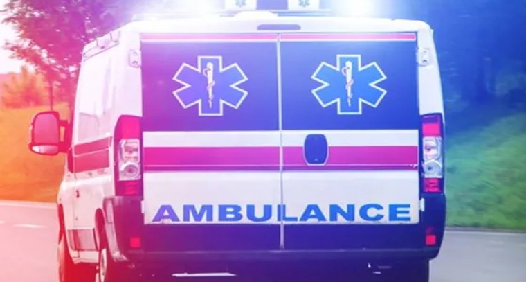 సమయానికి రాని 108 అంబులెన్స్.. యువకుడి దుర్మరణం

