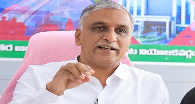 బనకచర్ల ప్రాజెక్టు వివాదం.. కేంద్ర, రాష్ట్ర ప్రభుత్వాలపై హరీశ్ రావు ఆగ్రహం

