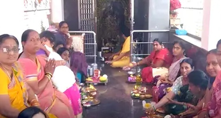జన్నారంలో వాసవి మాత జయంతి వేడుకలు

