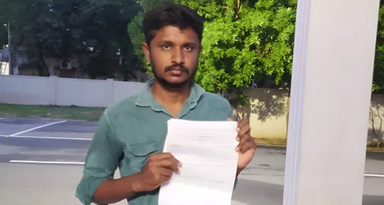 కామారెడ్డిలో నకిలీ ఓటర్ ఐడితో కల్లు దుకాణం లైసెన్స్.. ఆరోపణల సంచలనం

