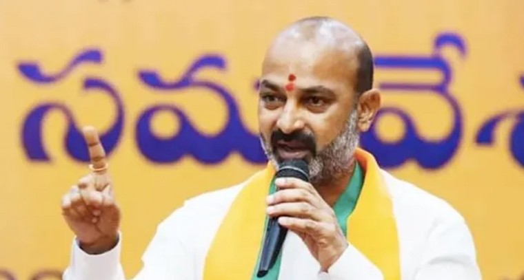 రేవంత్, హరీశ్‌రావు ఫోన్లు కూడా ట్యాప్ చేశారు: బండి సంజయ్