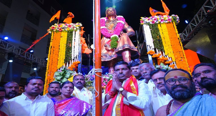 ఇంద్రేశంలో అంగరంగ వైభవంగా చత్రపతి శివాజీ మహారాజ్ విగ్రహ ఆవిష్కరణ..