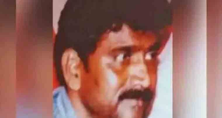 లొంగిపోయిన మావోయిస్టు నేత బండి ప్రకాశ్ అలియాస్ ప్రభాత్