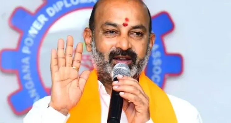 హైదరాబాద్‌ను 'భాగ్యనగరం'గా మార్చాలి: బండి సంజయ్