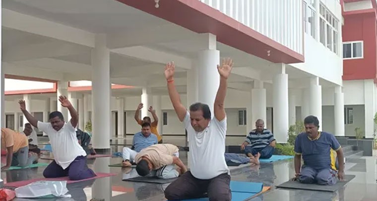 బీబీపేటలో అంతర్జాతీయ యోగా దినోత్సవం వేడుకలు