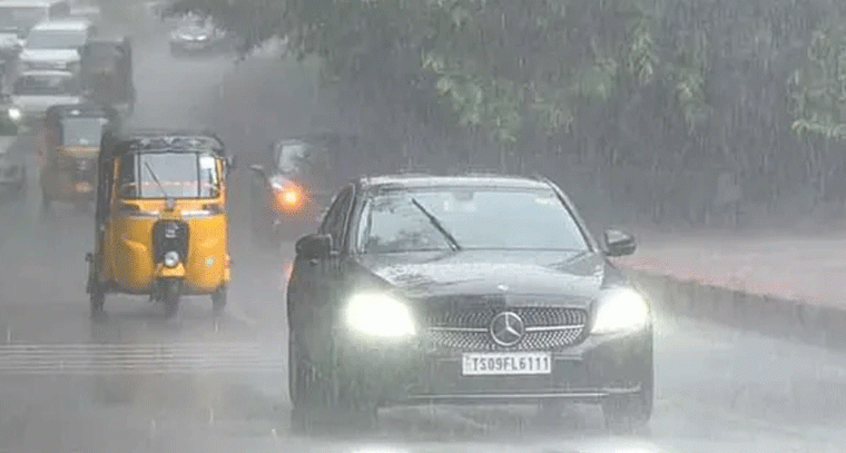 కాసేపట్లో ఈ జిల్లాల్లో వర్షాలు