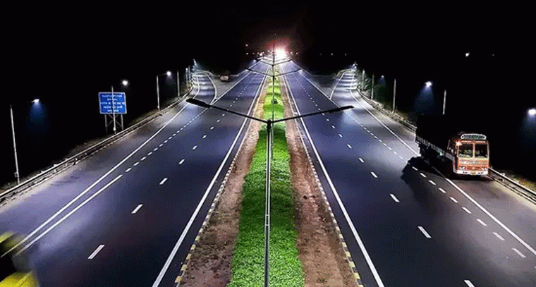 హైదరాబాద్ నుంచి విశాఖకు 8 గంటల్లో ప్రయాణం