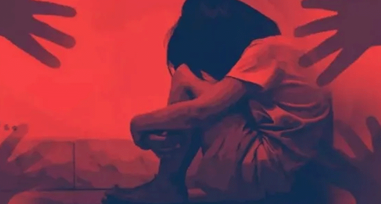 దారుణం.. 12 ఏళ్ల బాలికపై 25ఏళ్ల యువకుడు అత్యాచారం