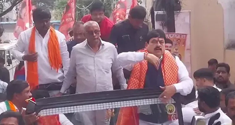 భాగ్యలక్ష్మి అమ్మవారిని దర్శించుకున్న రామచందర్‌రావు