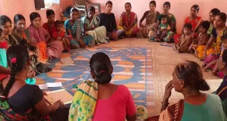 మహిళా సంఘాల సభ్యుల ప్రమాద బీమా పొడిగింపు