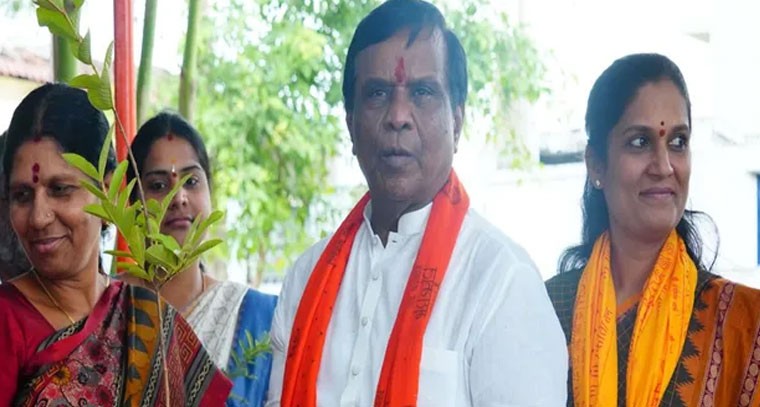 అమ్మ పేరు మీద ప్రతి ఒక్కరు చెట్టు నాటాలి