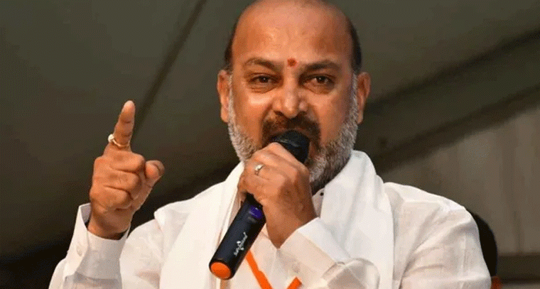 వారి మోసాలు చూస్తే ఆశ్చర్యమేసింది: బండి సంజయ్‌