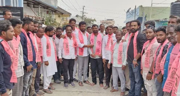 బీఆర్‌ఎస్‌లో చేరికల జోష్‌