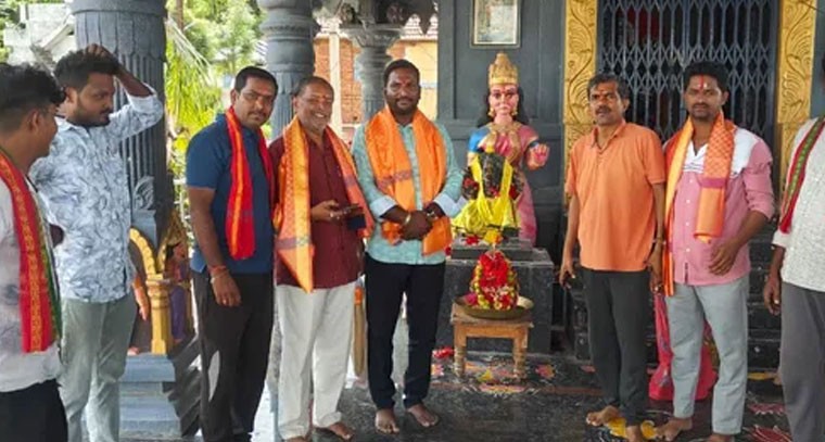 శ్రీ కోట దుర్గమ్మ ఆలయ కమిటీ ఎన్నికలు: పద్మ నరేష్ నూతన అధ్యక్షుడిగా ఎన్నిక