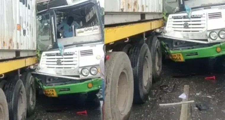 లారీని ఢీకొట్టిన బస్సు