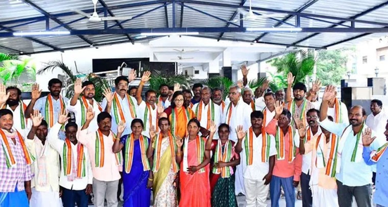 కాంగ్రెస్ పార్టీ లో చేరికలు