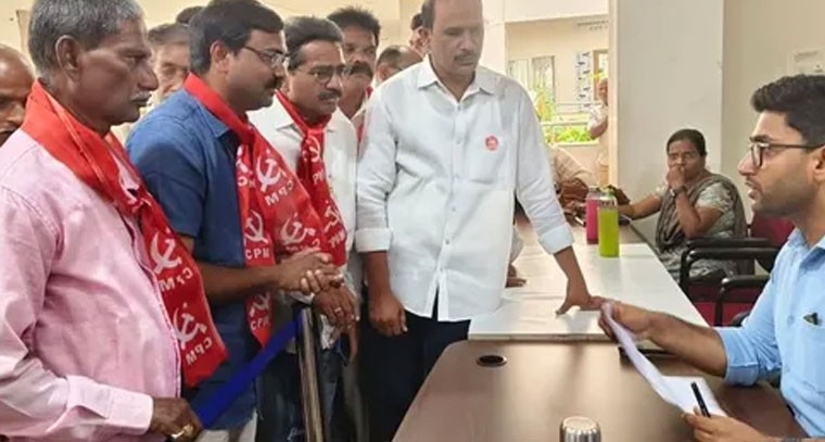 నగర సమస్యలు పరిష్కరించాలని వినతి