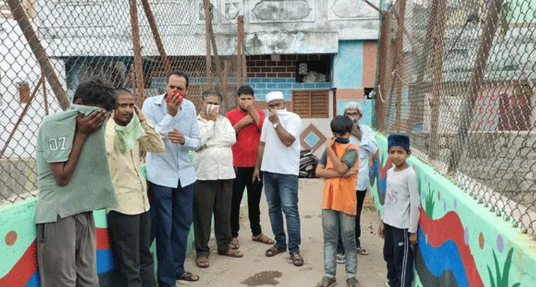 జిహెచ్ఎంసి అధికారులు వెంటనే స్పందించాలి