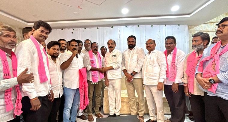 కాంగ్రెస్ పార్టీ సీనియర్ నాయకులు సునీల్ బిఆర్ఎస్ పార్టీలో చేరిక...