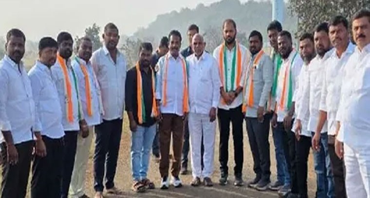 11వ వార్డు నుంచి కాంగ్రెస్‌లోకి చేరికలు