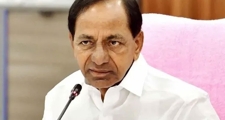 ఎర్రవల్లి నుంచి బయల్దేరిన కేసీఆర్