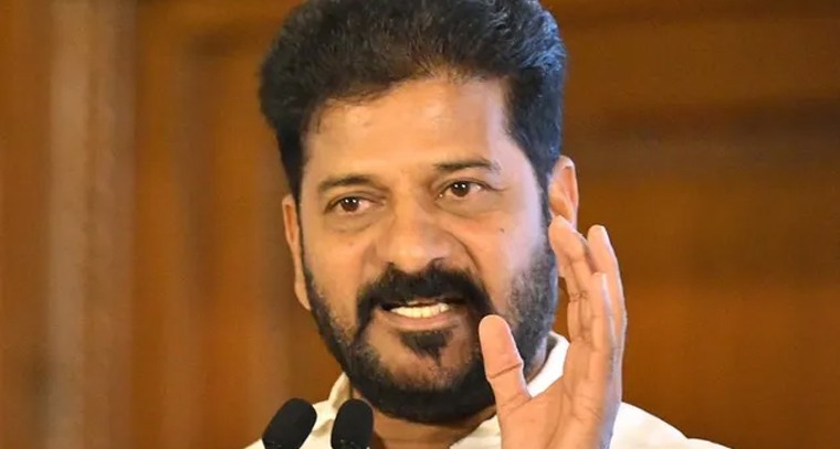 కాంగ్రెస్ అగ్రనేతల అరెస్ట్‌ను ఖండించిన సీఎం